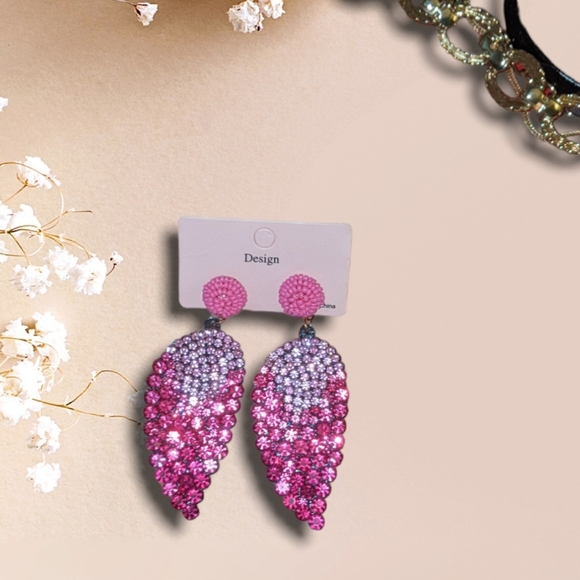 NWT Leather glitter earrings - Picture 4 of 4